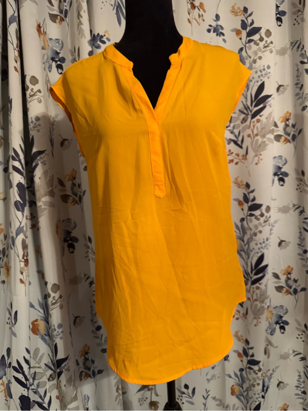 Ardene Basic Bright Golden Yellow Cap Sleeve Tunic Top Size Small B2